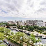 Top Floor Apartment With Panoramic Terrace And Monument Views