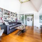 Top Floor Apartment With Panoramic Terrace And Monument Views