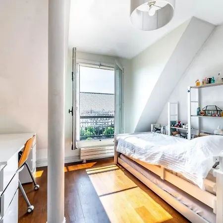 Floor With Panoramic Terrace And Monument Views * Parigi
