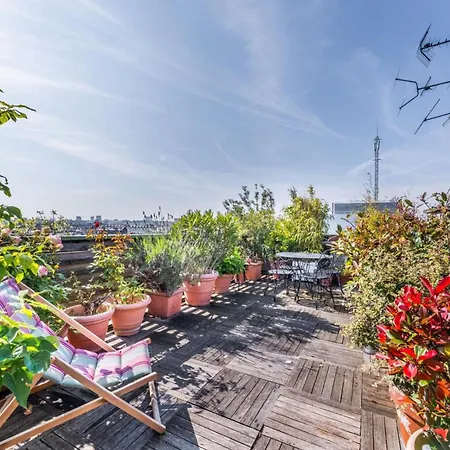 Apartment Floor With Panoramic Terrace And Monument Views *